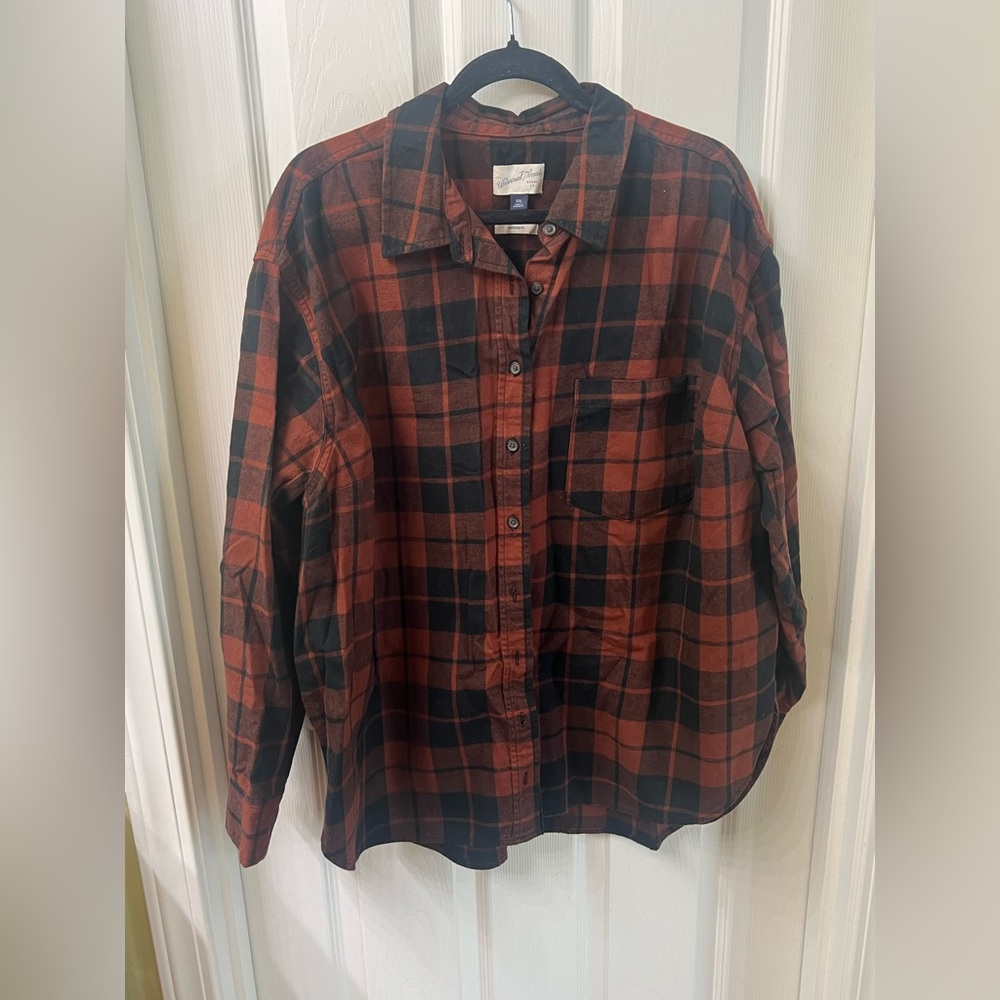 Universal Thread Rust and Black Plaid Shirt XXL